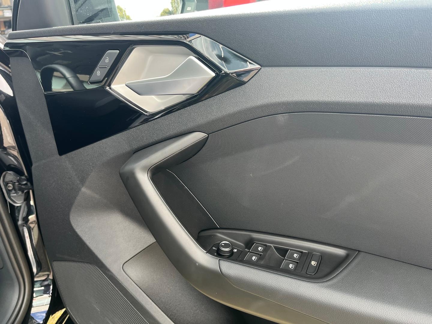 Image about Audi A1 Sportback S line 40 TFSI S tronic