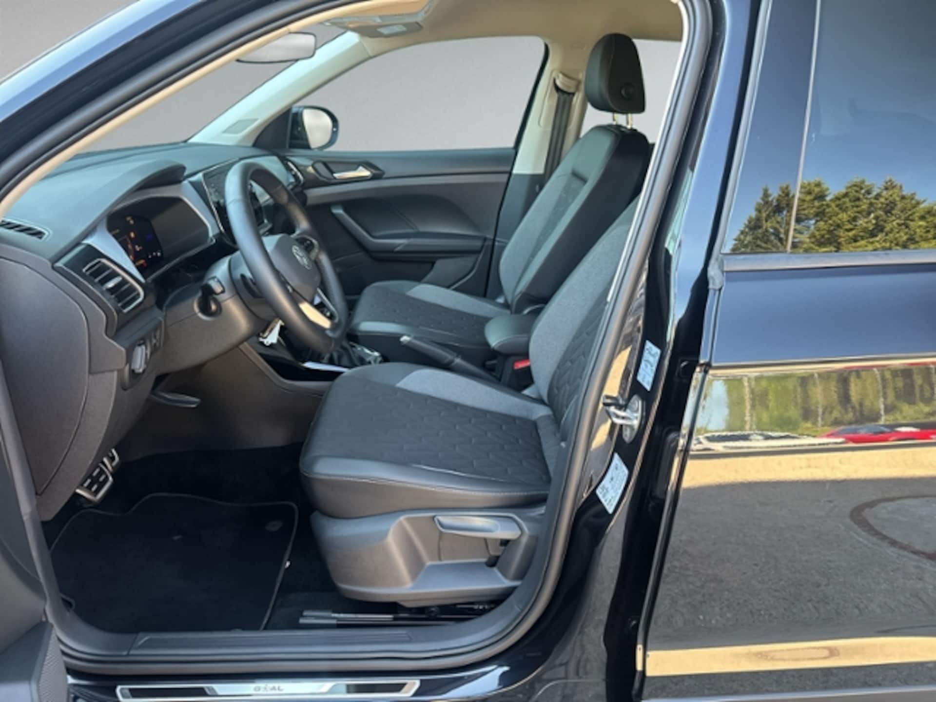 Volkswagen T-Cross Life