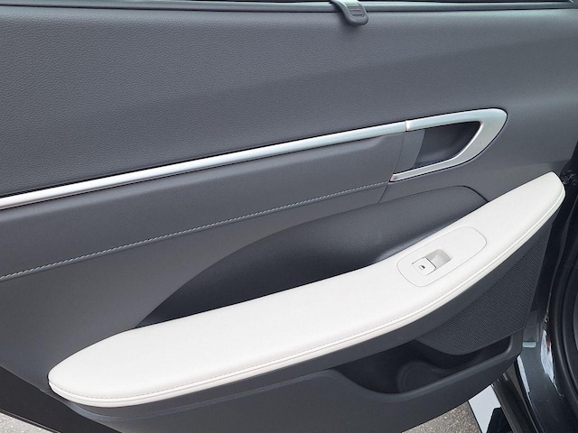 2025 Hyundai Sonata Hybrid Limited - Photo 13