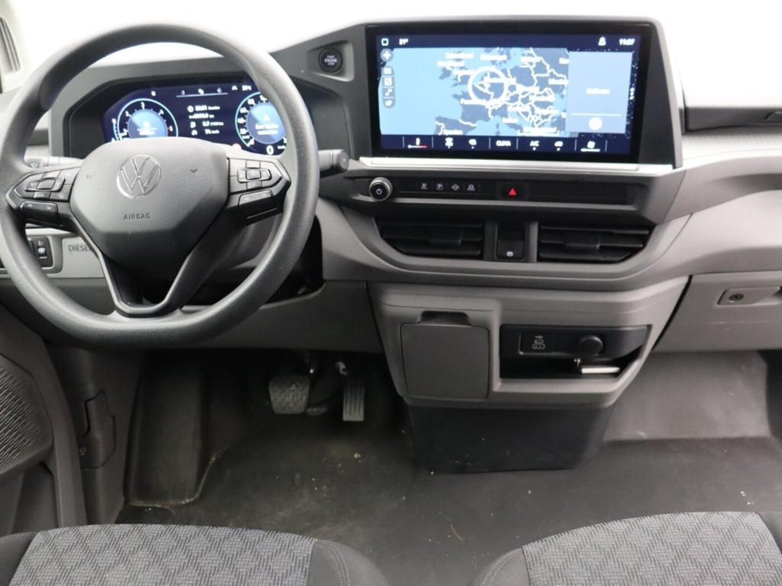 Volkswagen Transporter Kasten kurzer Radstand – Bild 5