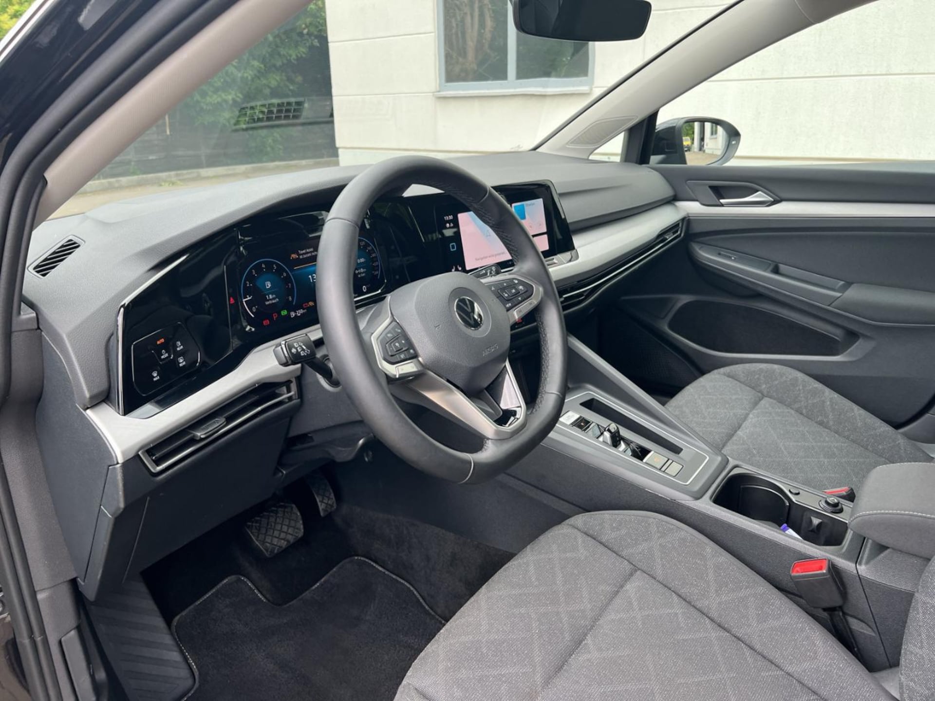 Volkswagen Golf Variant Life