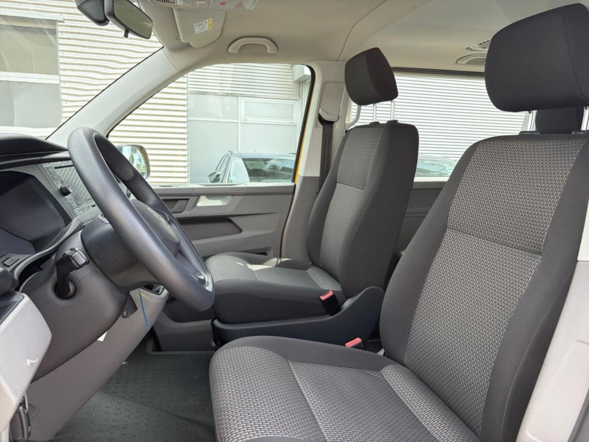 Volkswagen T6.1 Caravelle kurzer Radstand Trendline