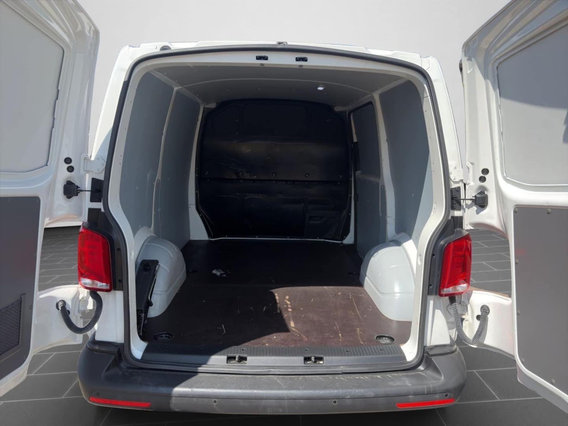 Volkswagen T6.1 Transporter Kasten kurzer Radstand