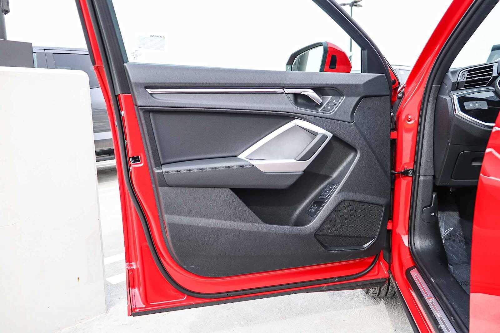 2025 Audi Q3 S Line Premium - Photo 28
