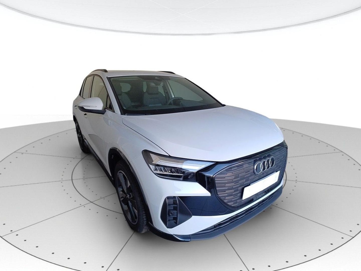 Immagine di Audi Q4 e-tron Business Advanced 40 e-tron 150,00 kW - Vista: for more details contact your dealer