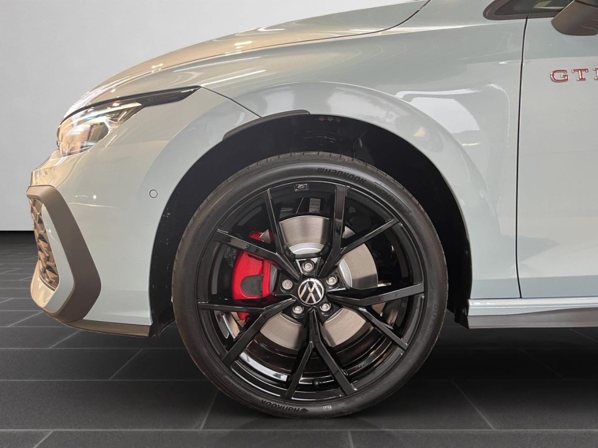 Volkswagen Golf GTI