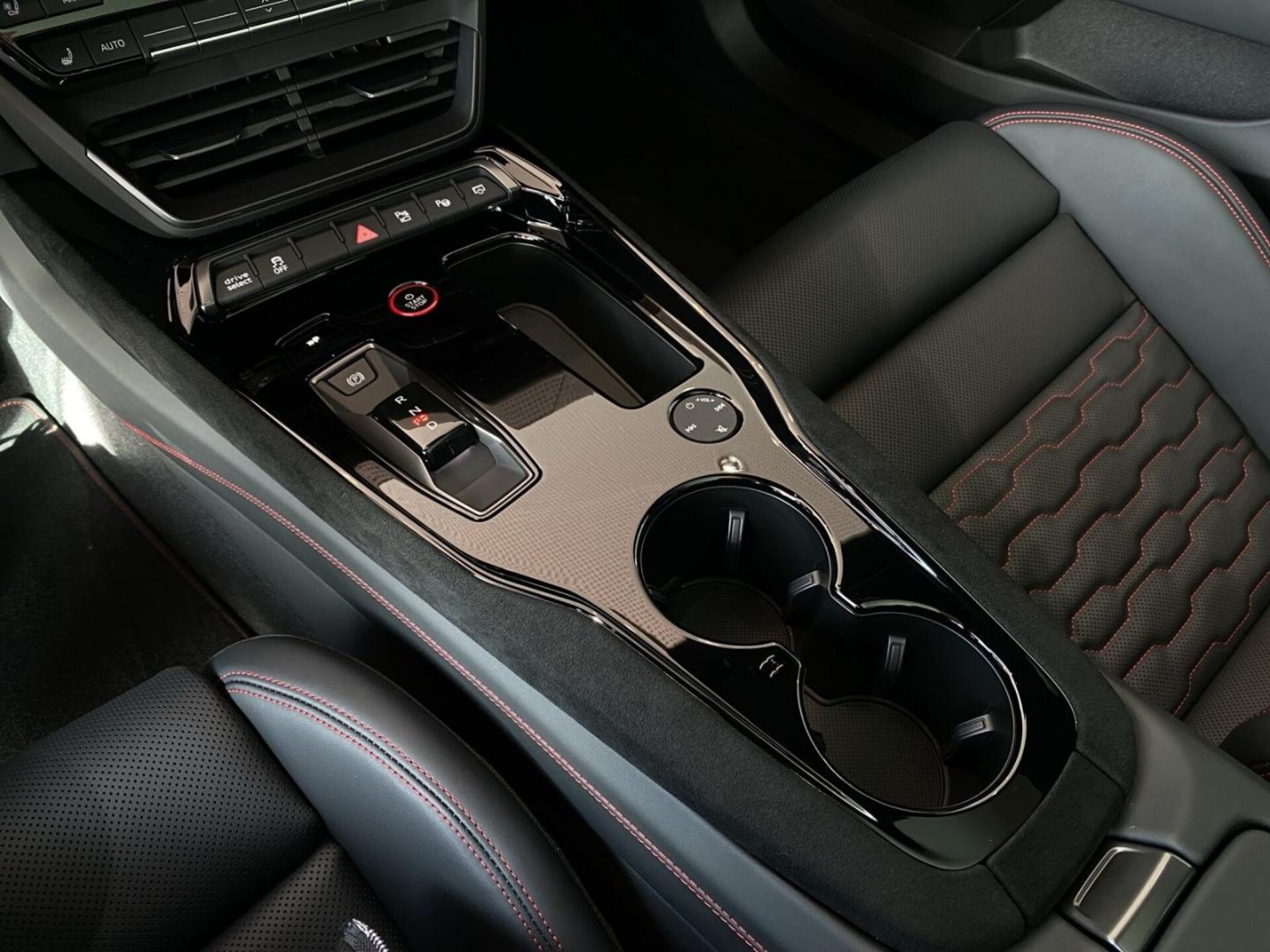 Audi RS e-tron GT performance