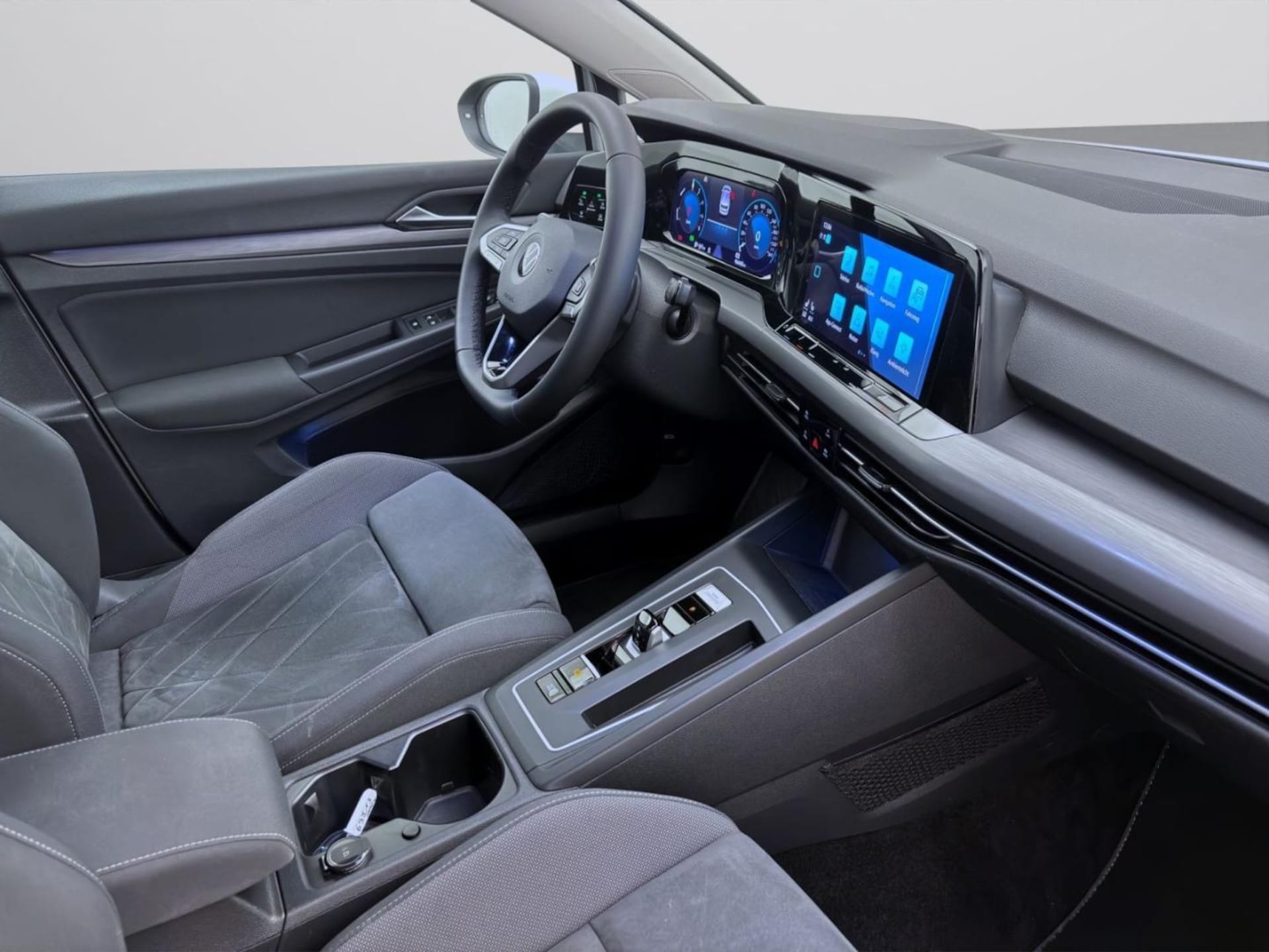 Volkswagen Golf Style