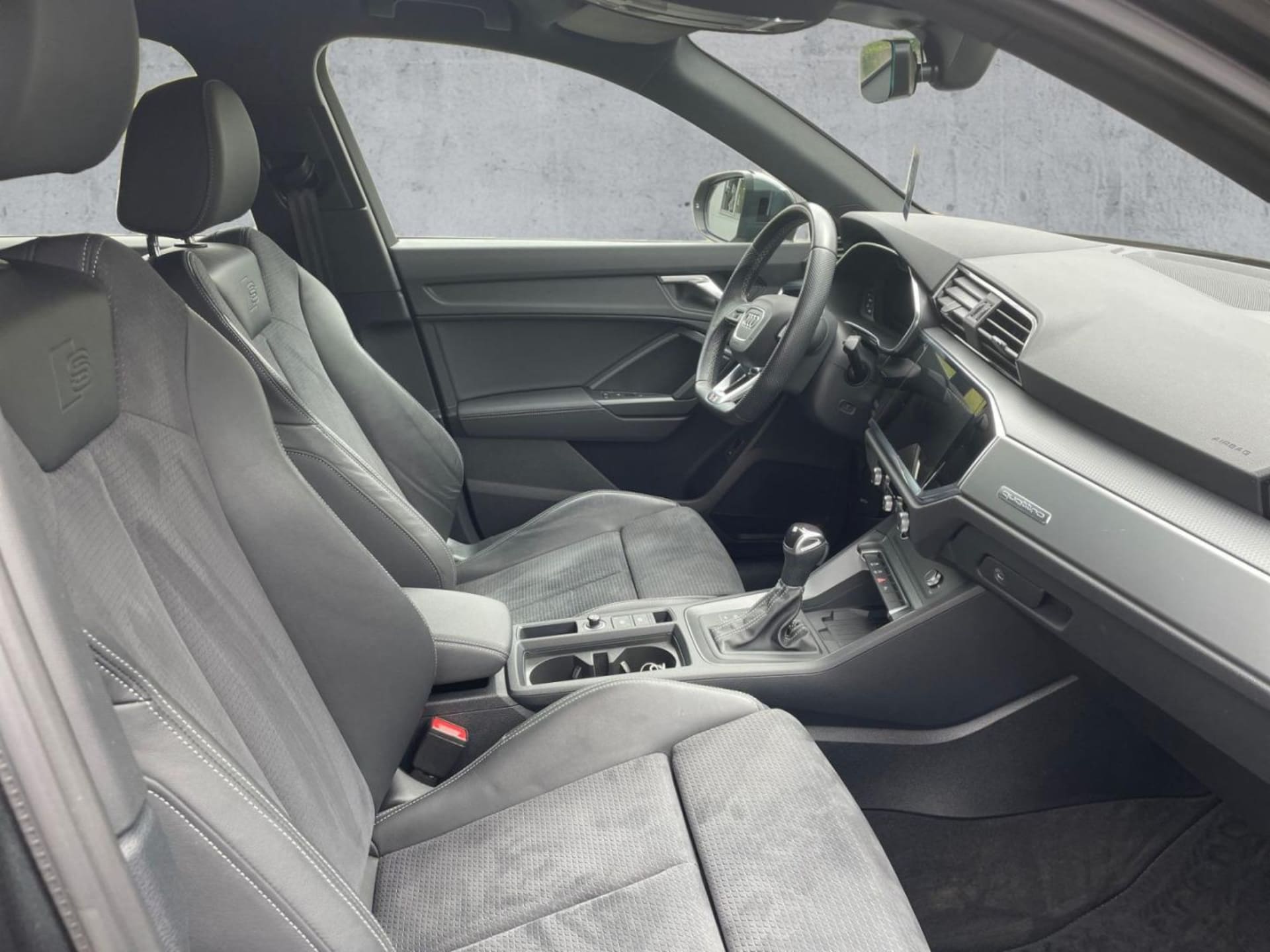 Audi Q3 SUV S line