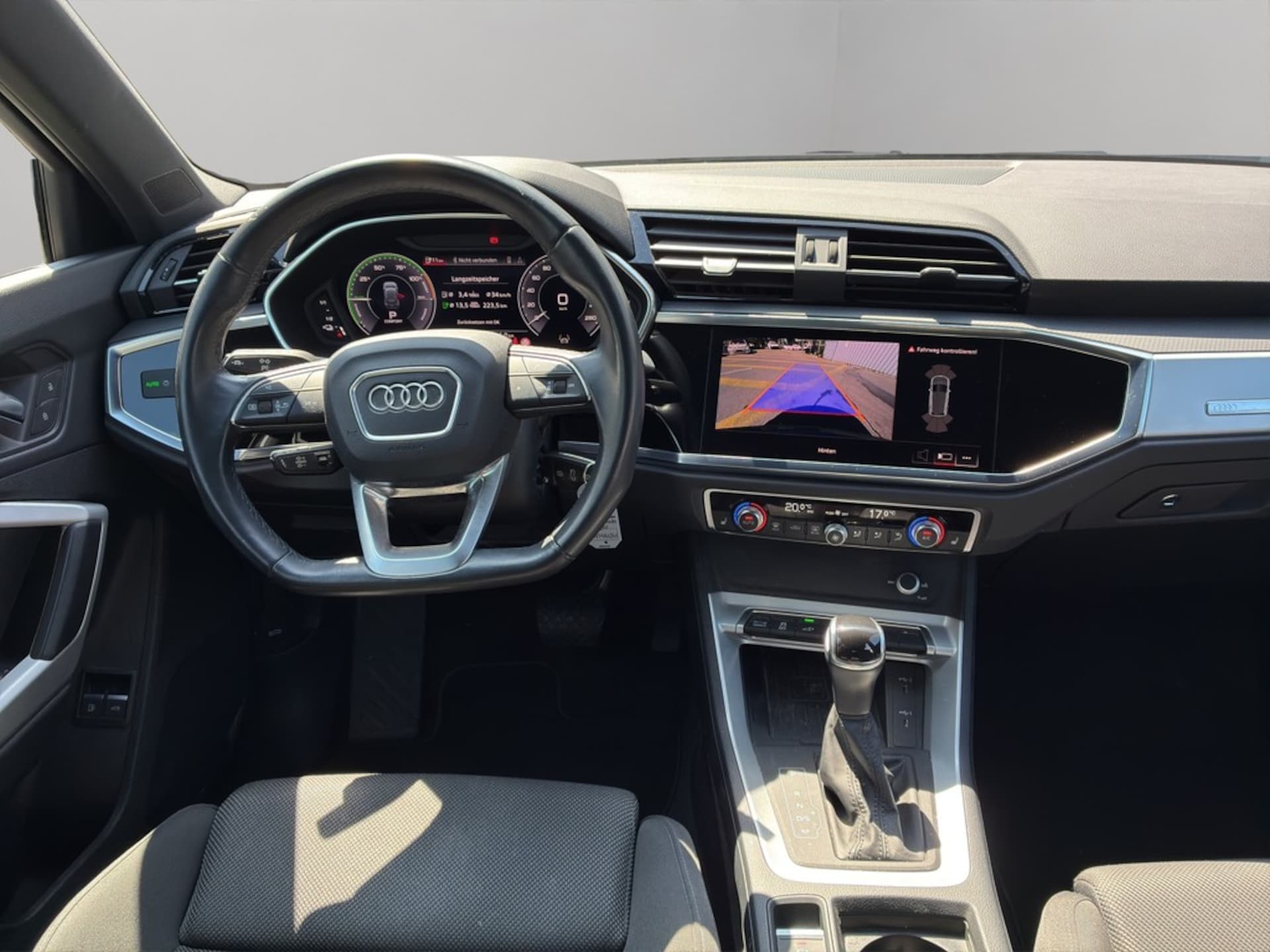 Audi Q3 TFSI e S line