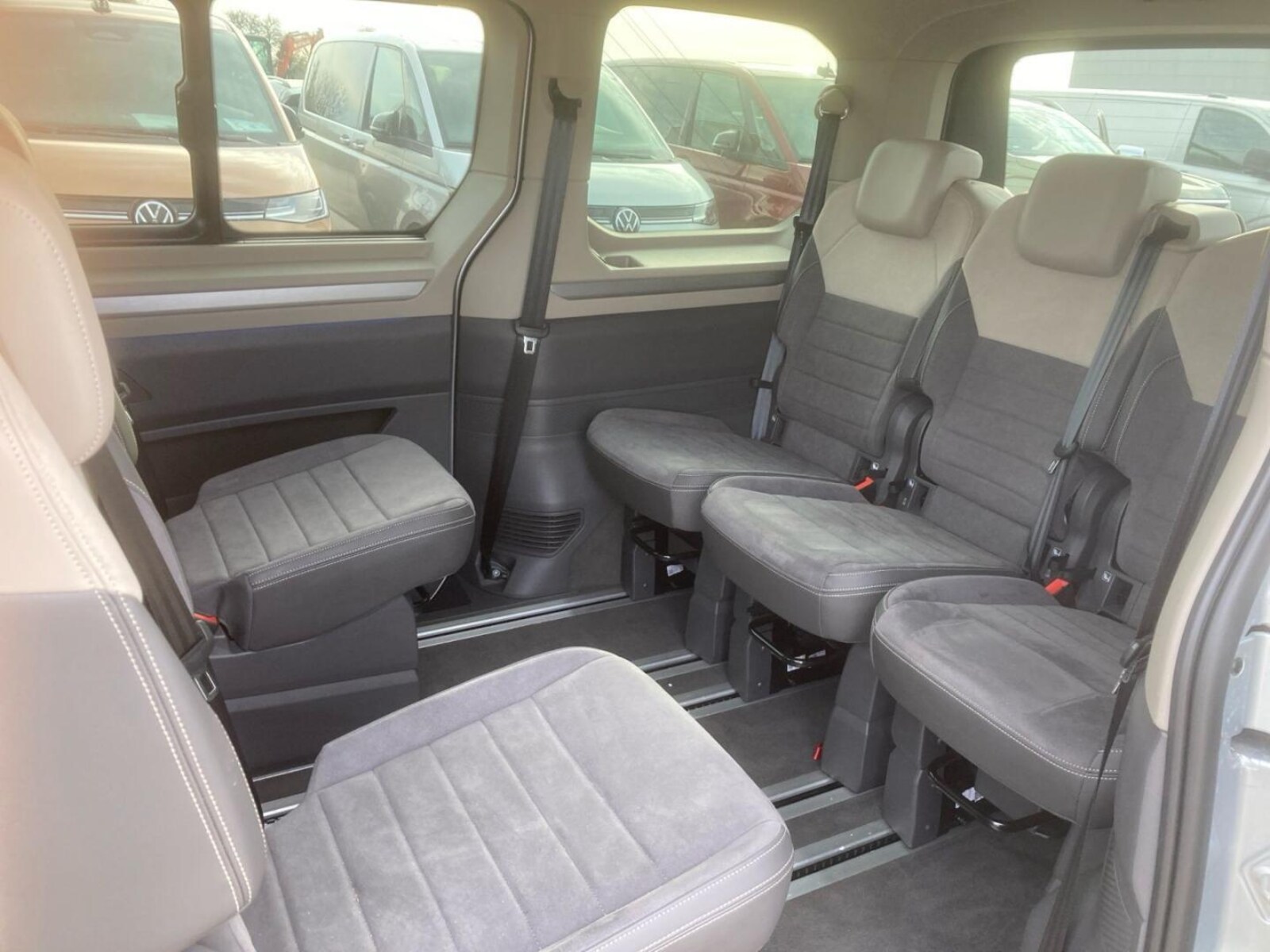Volkswagen Multivan – Bild 9