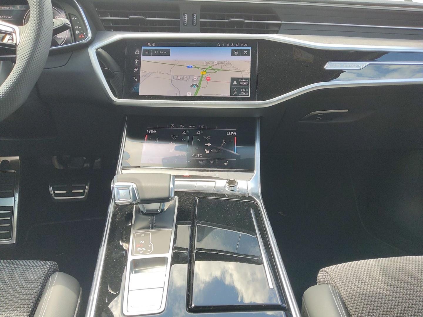 Bild über Audi A6 Avant S line 45 TFSI quattro S tronic - für weitere Informationen kontaktieren Sie den Audi Partner