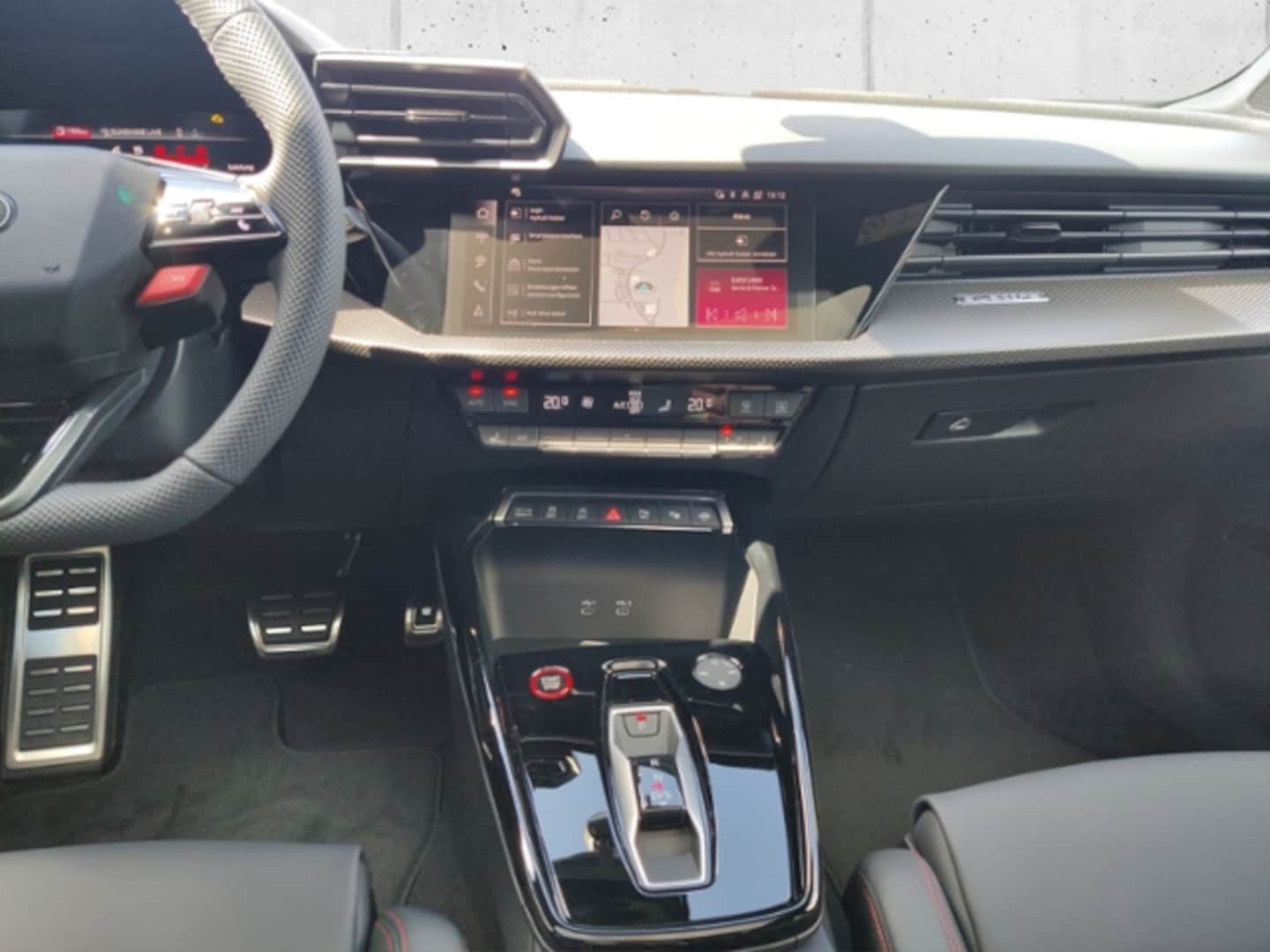 Bild über Audi RS 3 Sportback TFSI quattro 294 kW S tronic - für weitere Informationen kontaktieren Sie den Audi Partner