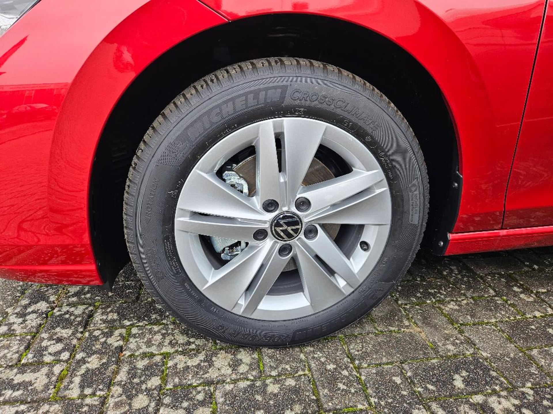 Volkswagen Golf Life