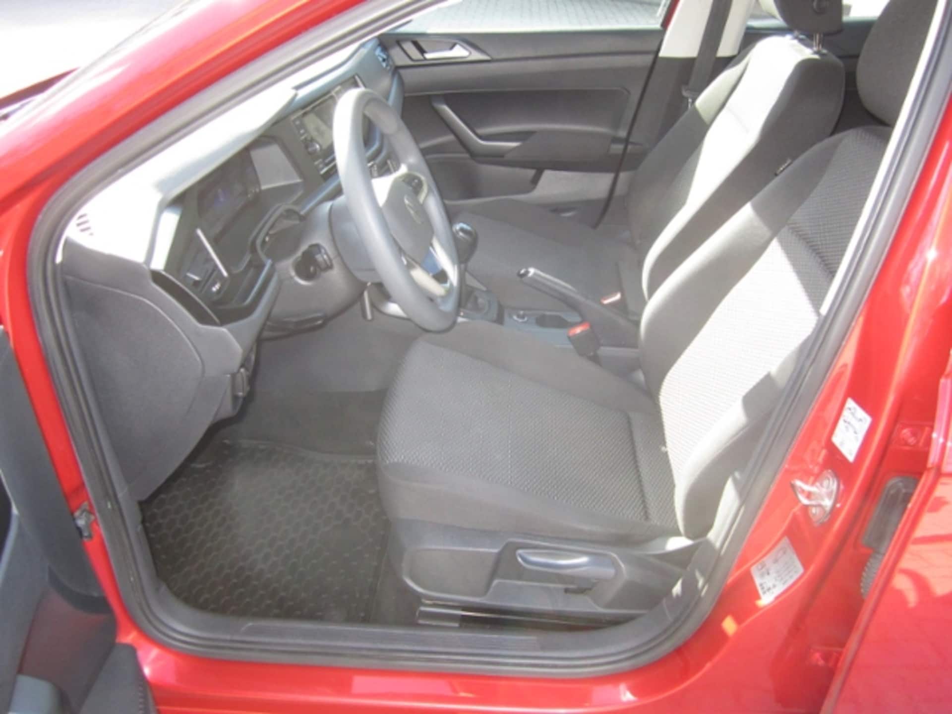 Volkswagen Polo Basis-Modell