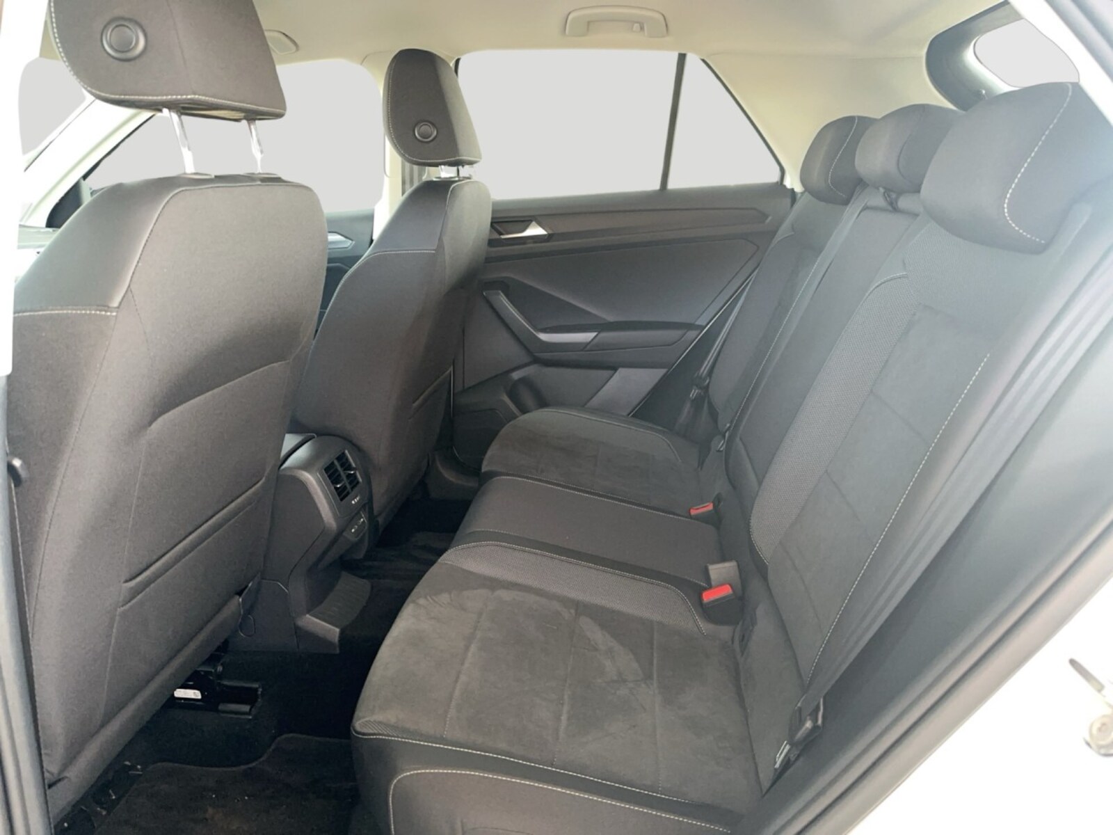 Volkswagen T-Roc – Bild 12