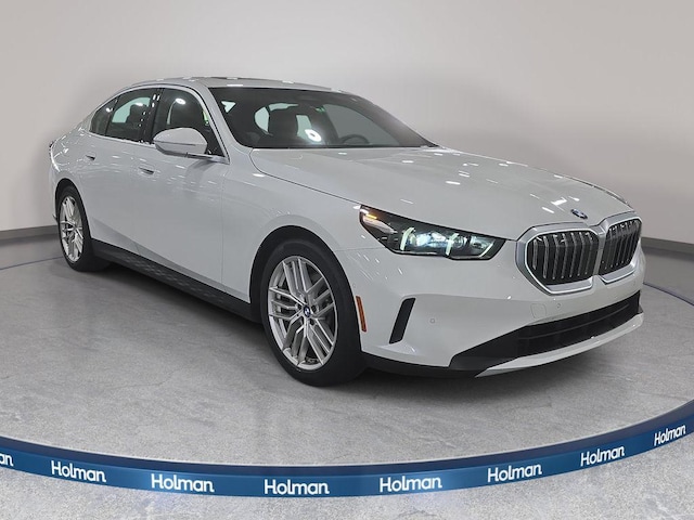 2024 BMW 530i