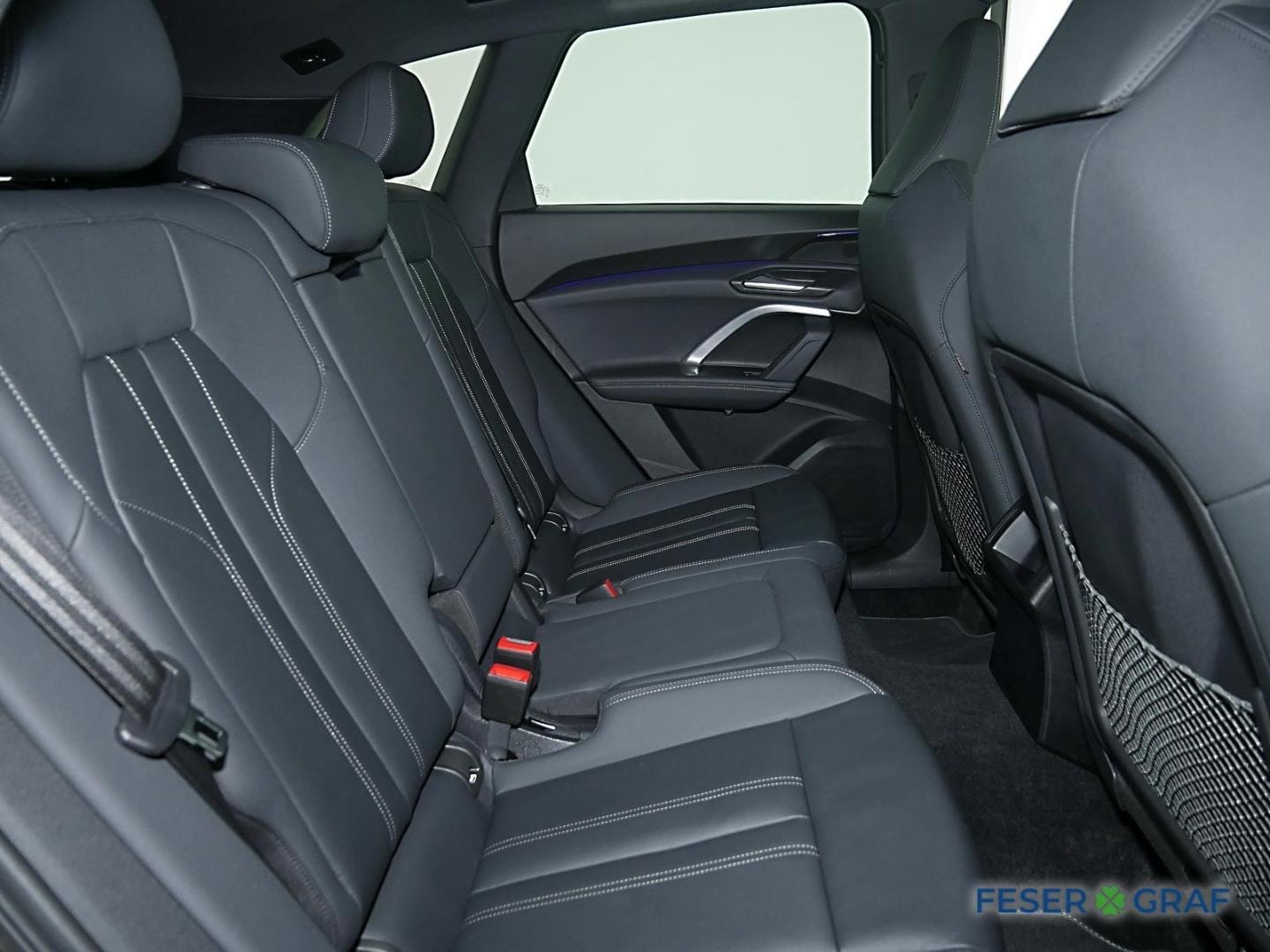 Bild über Audi Q5 SUV TDI quattro 150 kW S tronic - für weitere Informationen kontaktieren Sie den Audi Partner