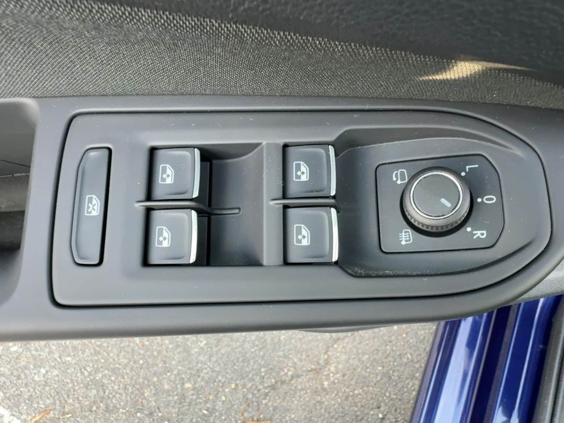 Volkswagen Golf Style