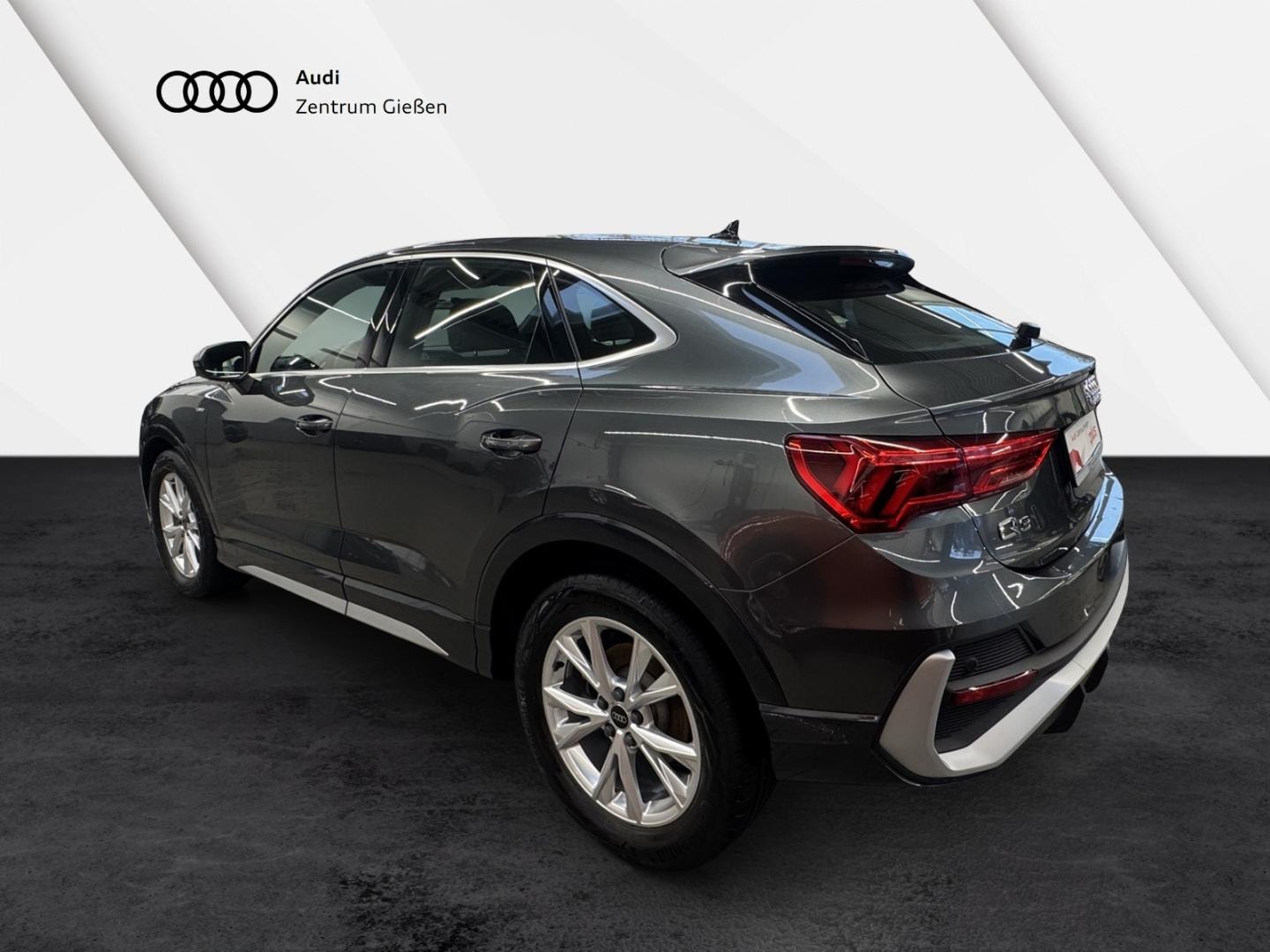 Bild über Audi Q3 Sportback S line 35 TDI S tronic - für weitere Informationen kontaktieren Sie den Audi Partner