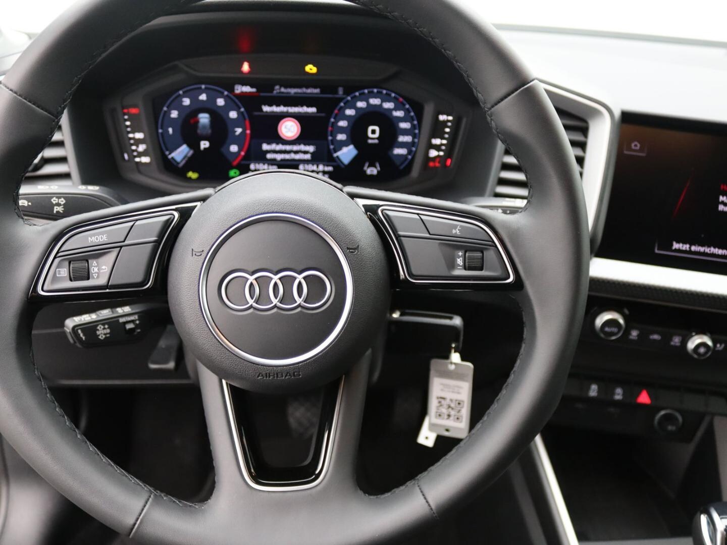 Bild über Audi A1 Sportback advanced 30 TFSI S tronic - für weitere Informationen kontaktieren Sie den Audi Partner