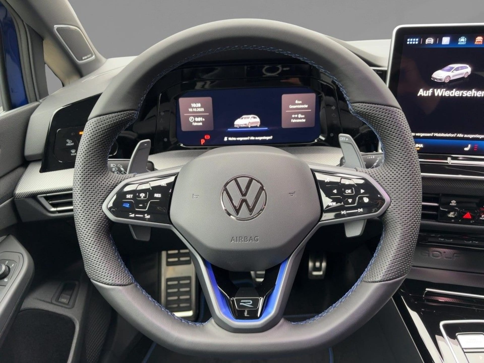 Volkswagen Golf Variant R