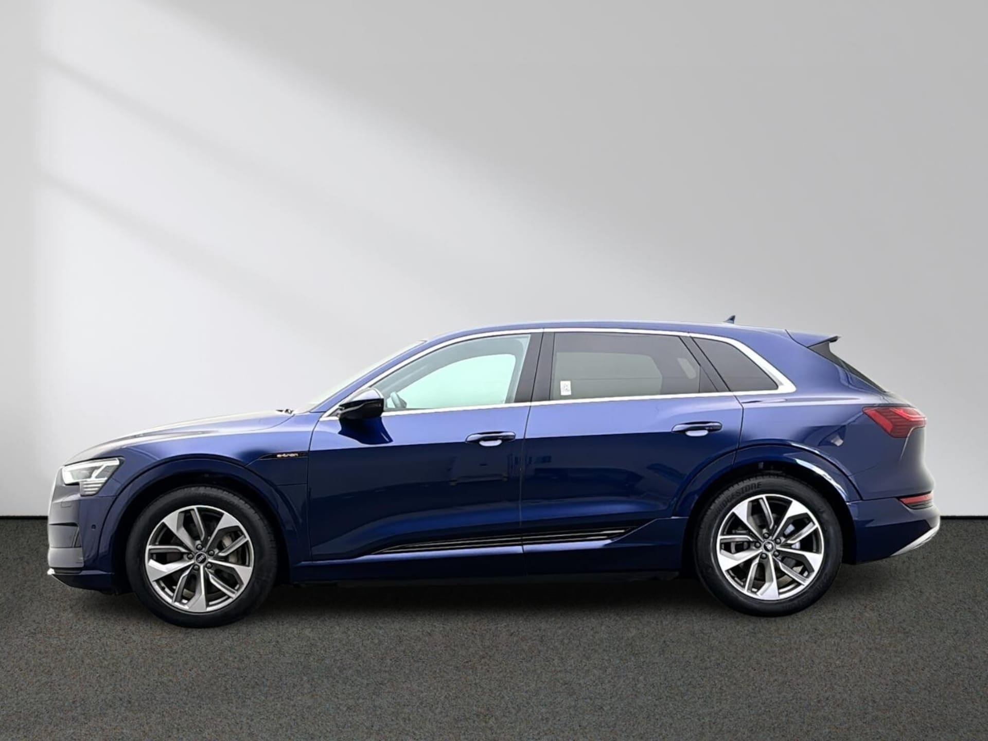 Audi e-tron advanced