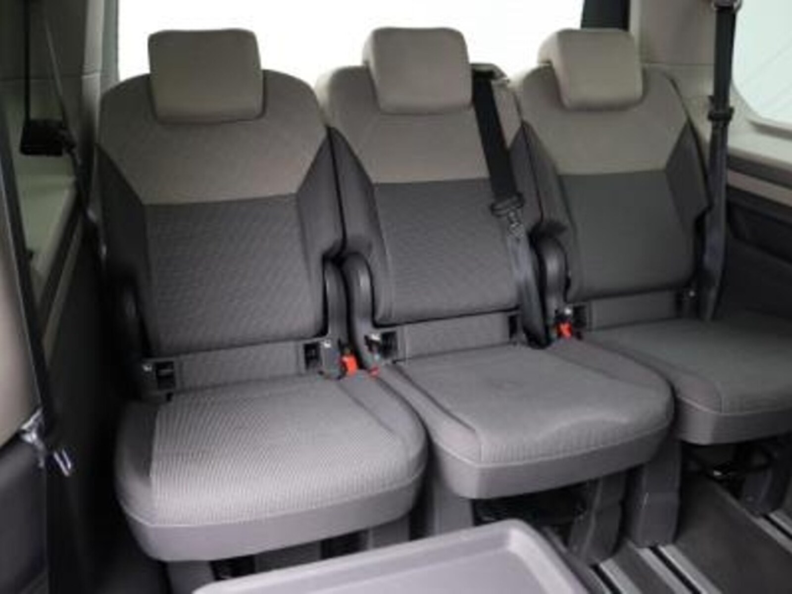 Volkswagen Multivan – Bild 8