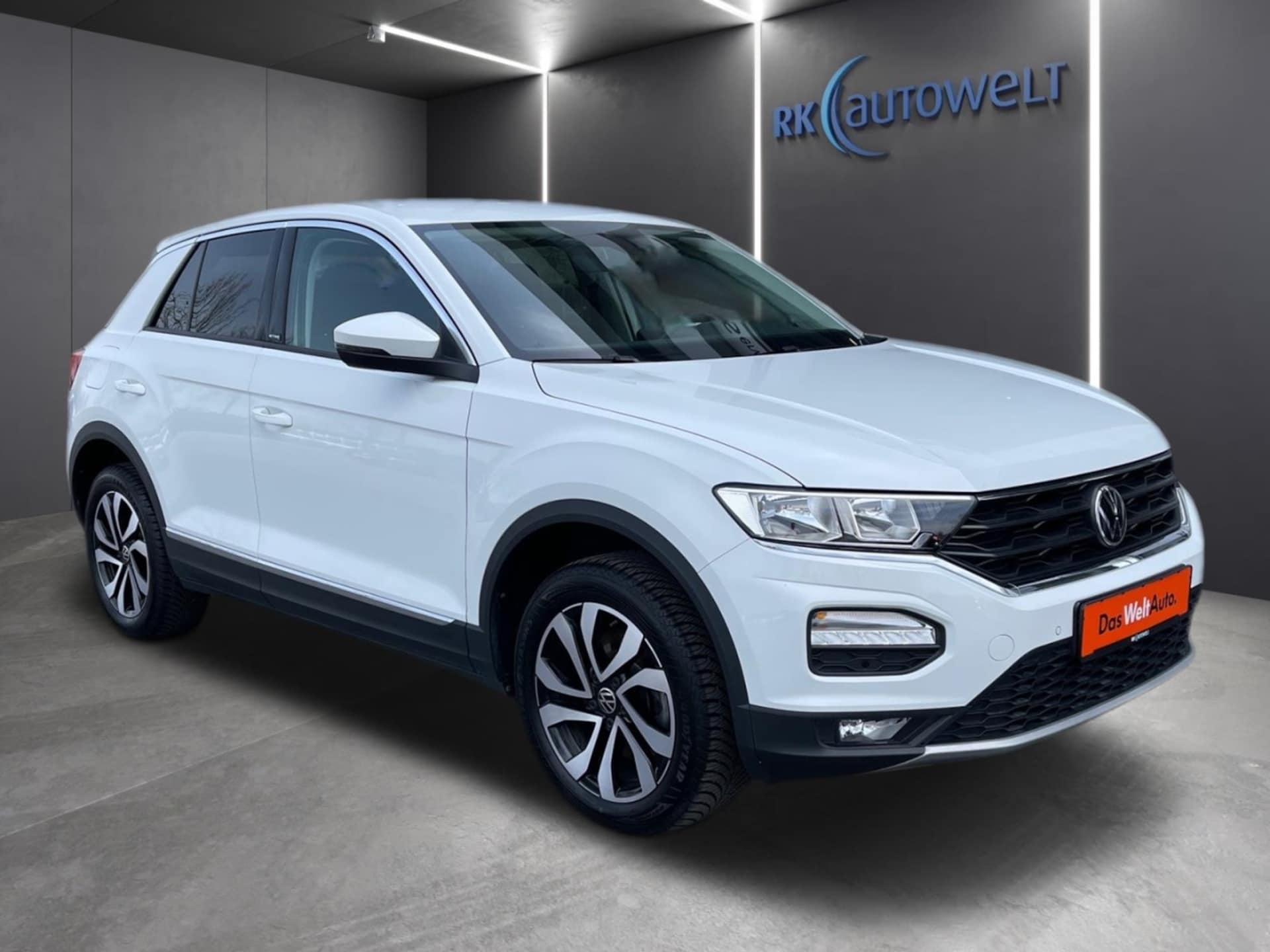 Volkswagen T-Roc Active