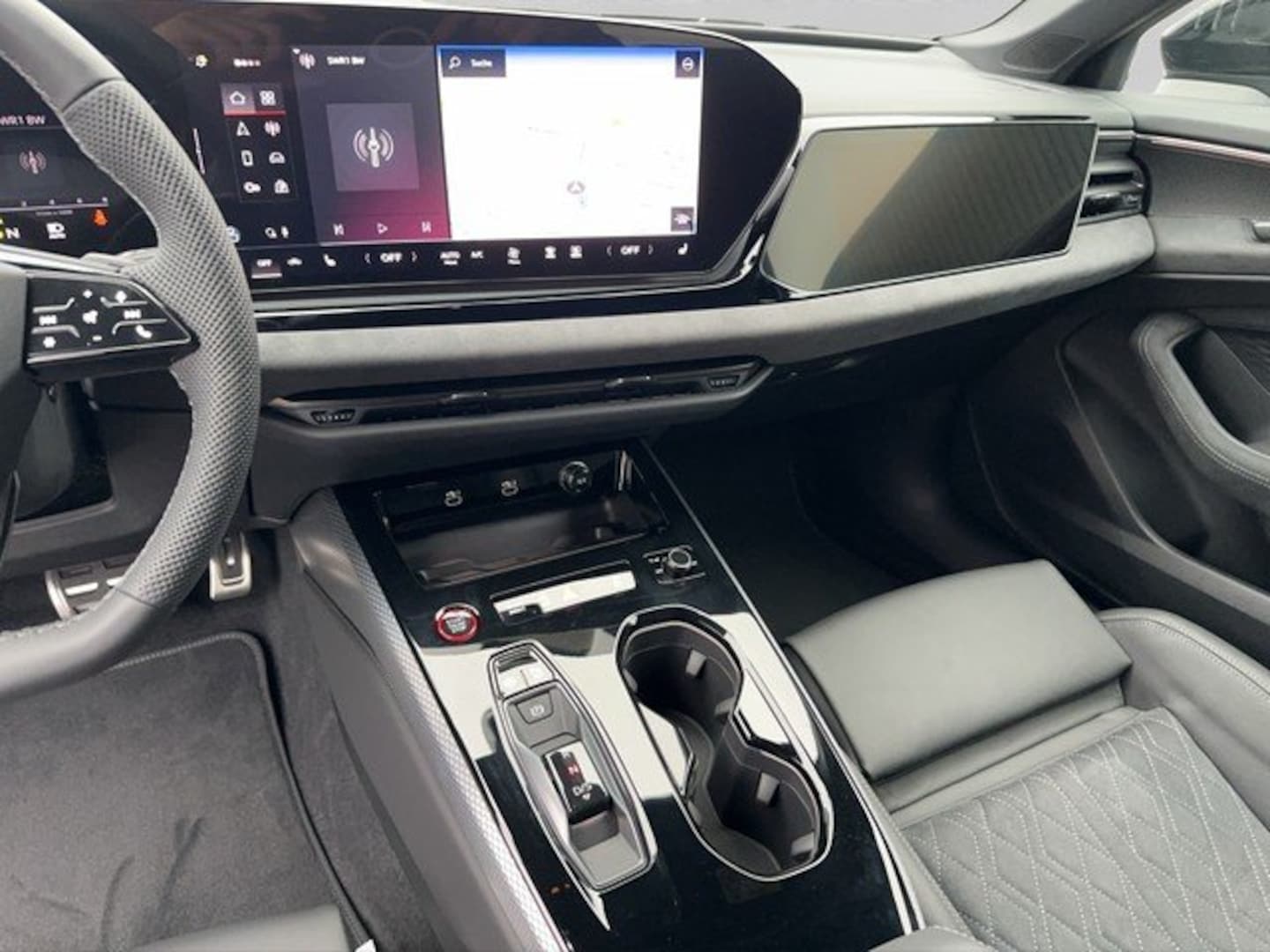 Bild über Audi A5 Avant TFSI quattro S tronic - für weitere Informationen kontaktieren Sie den Audi Partner