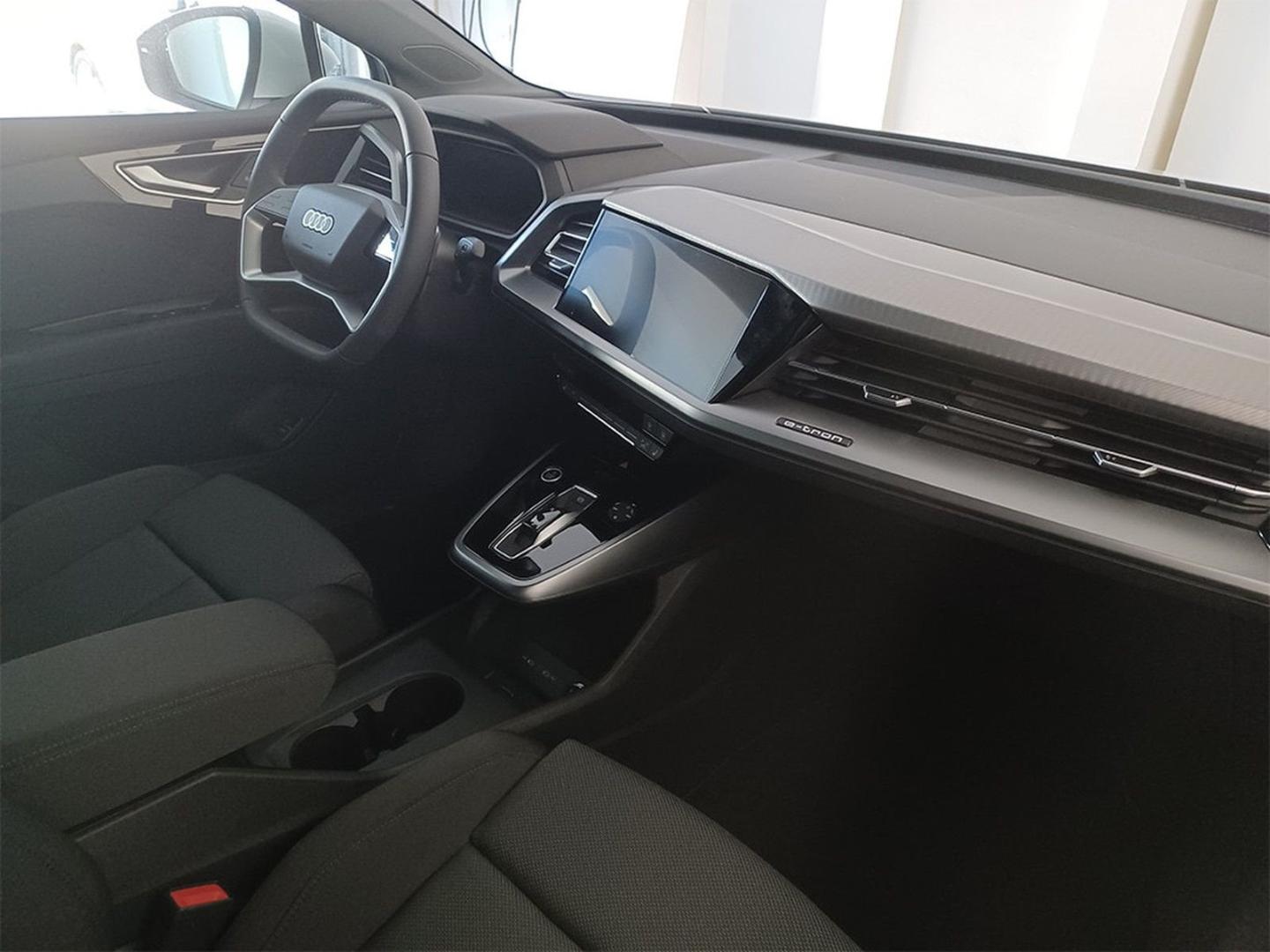 Immagine di Audi Q4 e-tron Business Advanced 40 e-tron 150,00 kW - Vista: for more details contact your dealer