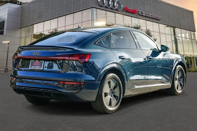 2024 Audi Q8 Sportback e-tron