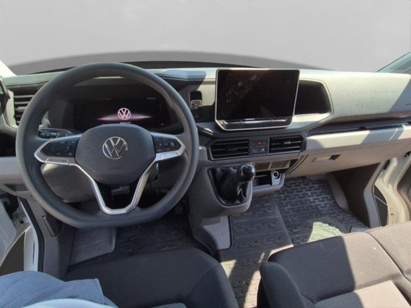 Volkswagen Crafter Kasten mittlerer Radstand – Bild 10