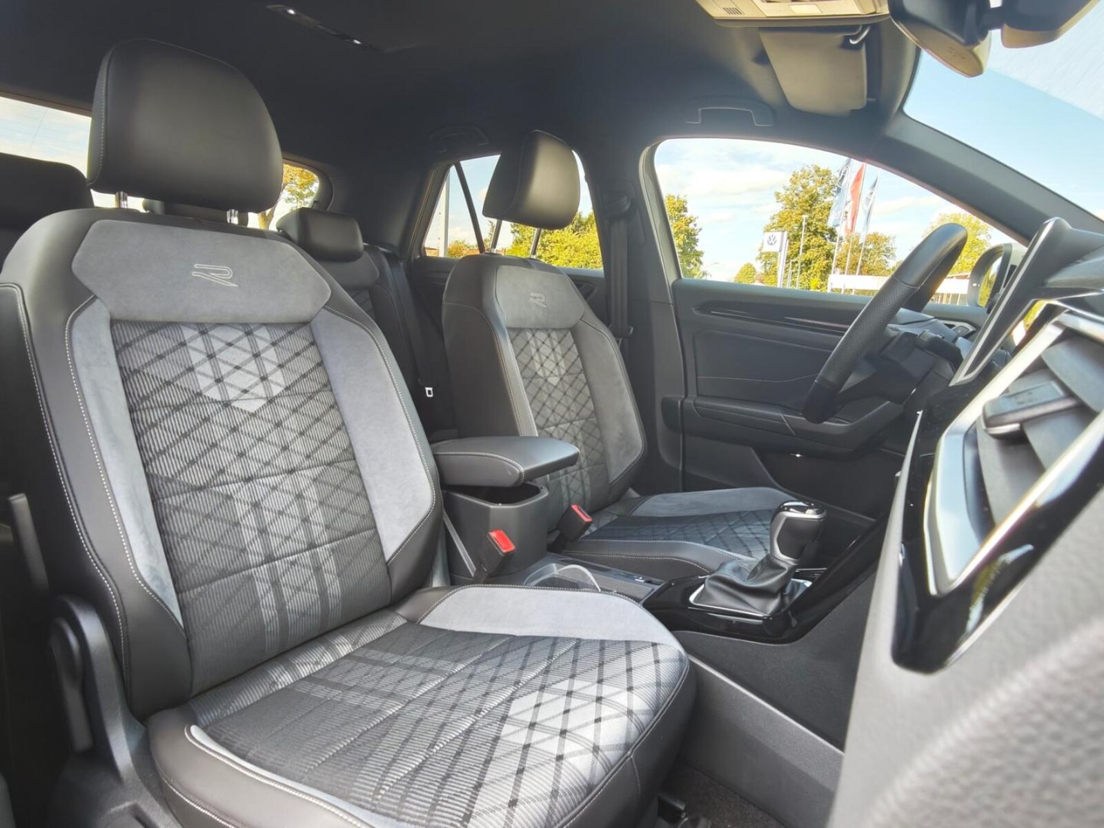 Volkswagen T-Roc – Bild 20