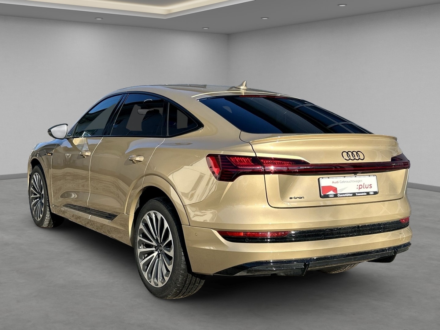 Bild über Audi e-tron Sportback S line 55 quattro - für weitere Informationen kontaktieren Sie den Audi Partner