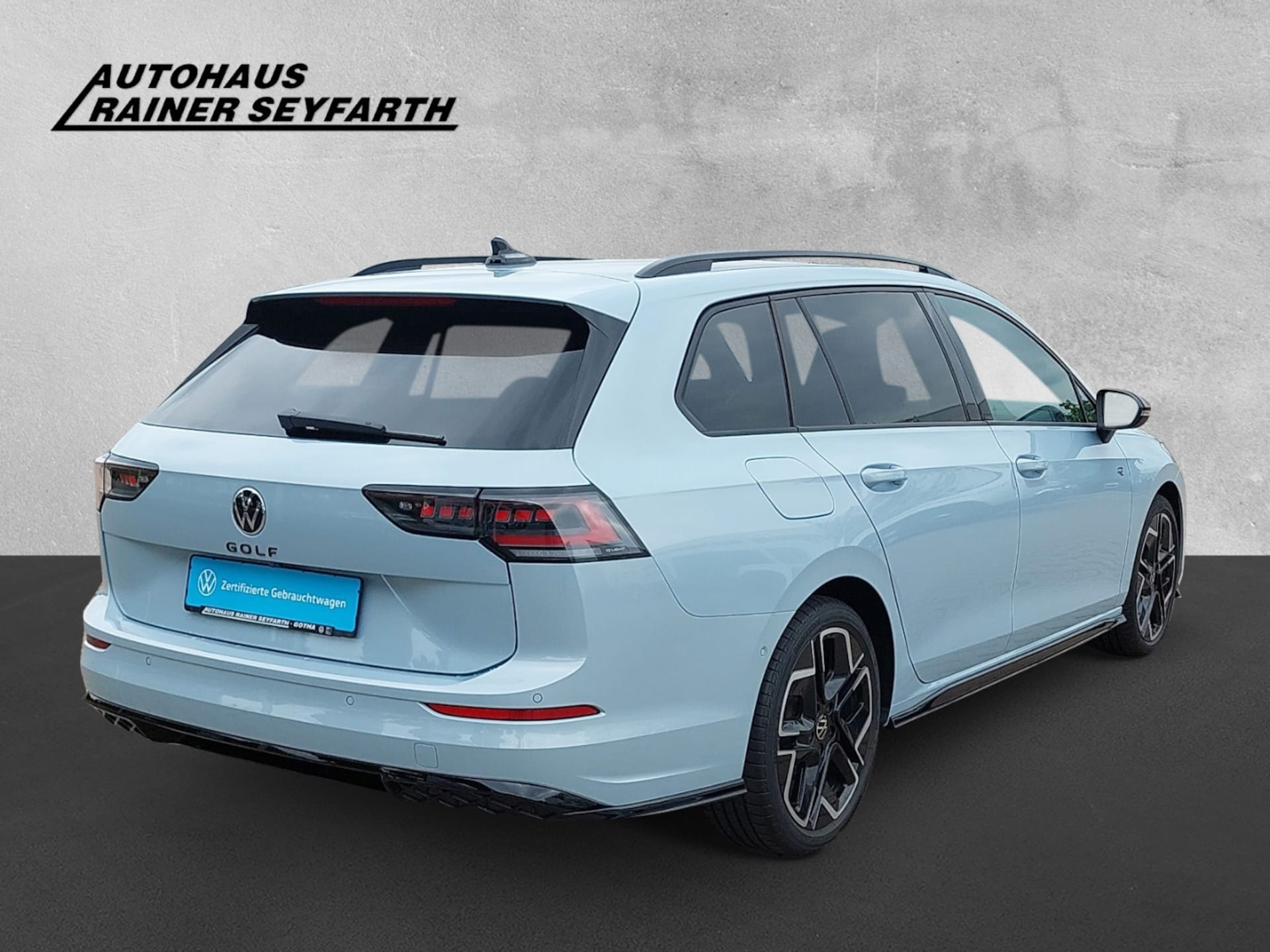 Volkswagen Golf Variant R-Line