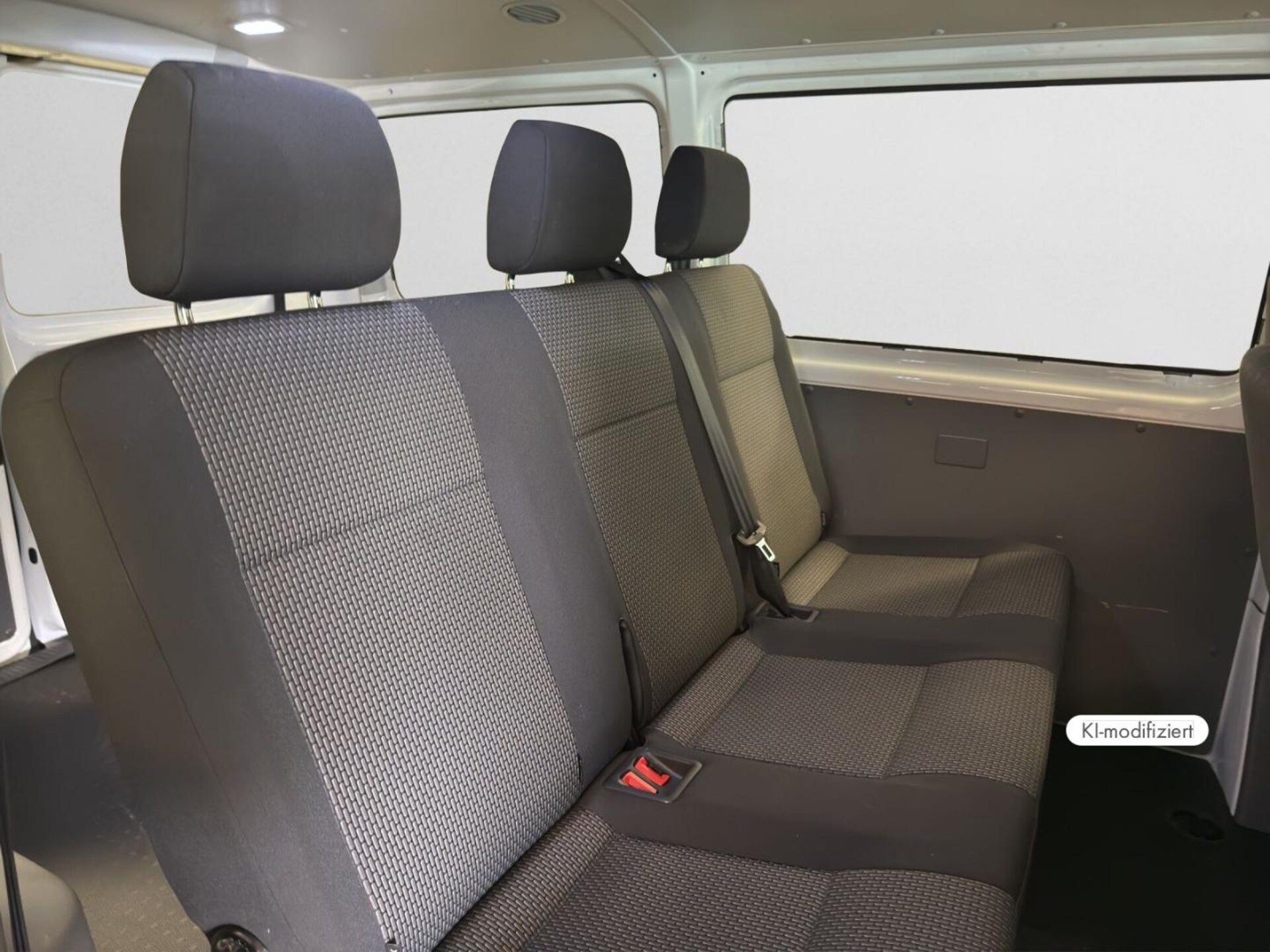 Volkswagen T6.1 Transporter Kombi kurzer Radstand