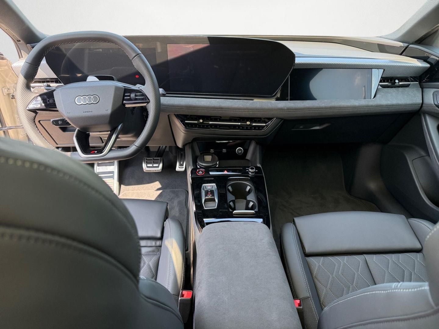 Bild über Audi S6 Sportback e-tron e-tron quattro 370 kW - für weitere Informationen kontaktieren Sie den Audi Partner