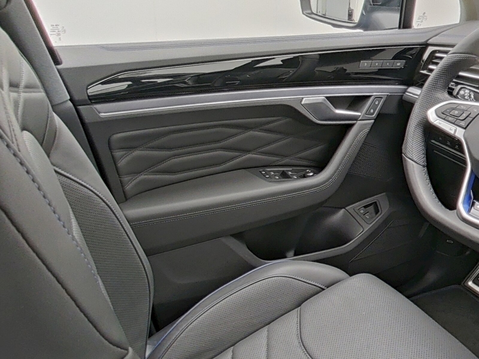 Volkswagen Touareg – Bild 13
