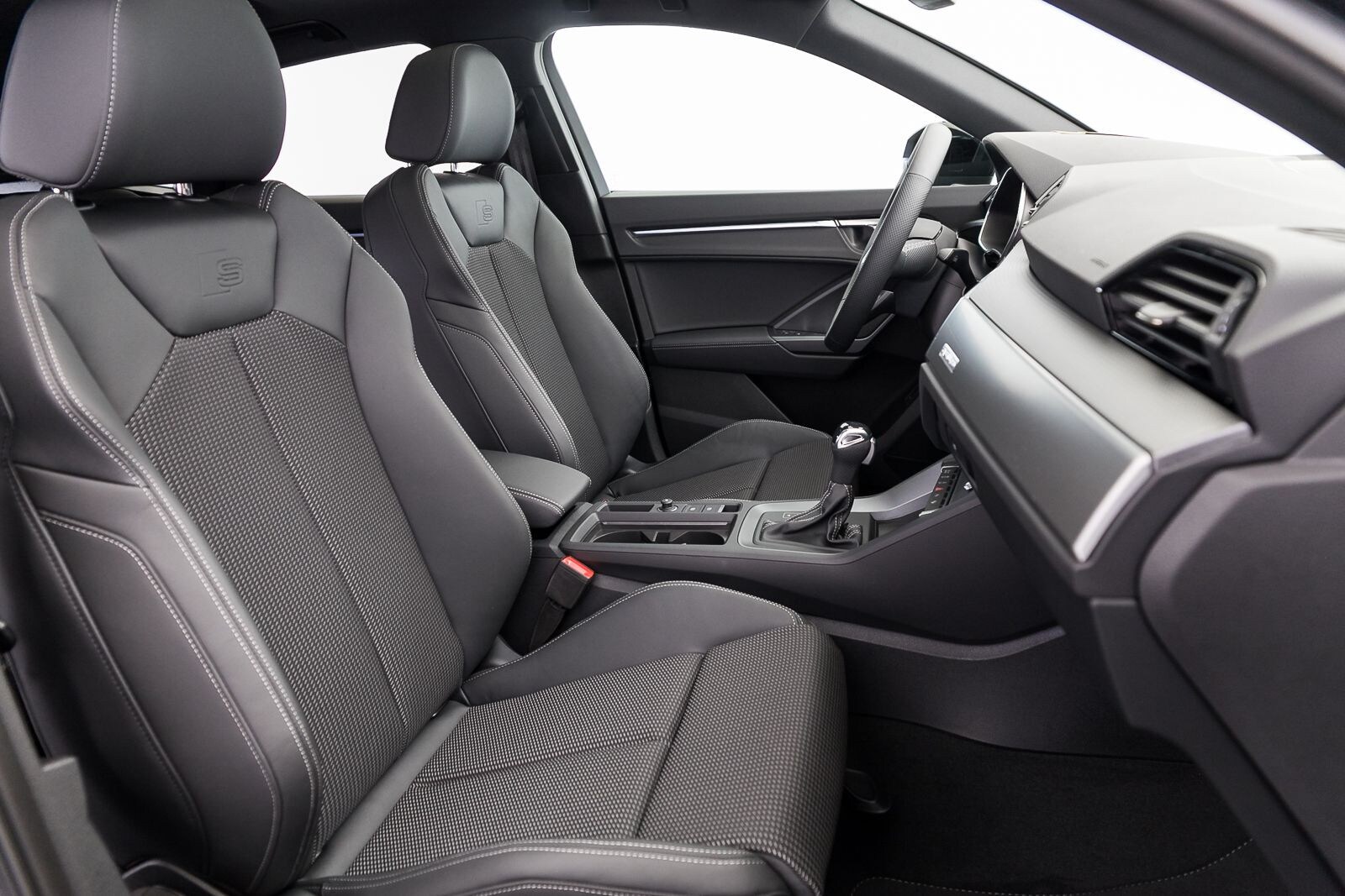 Image about Audi Q3 Sportback S line 45 TFSI quattro S tronic