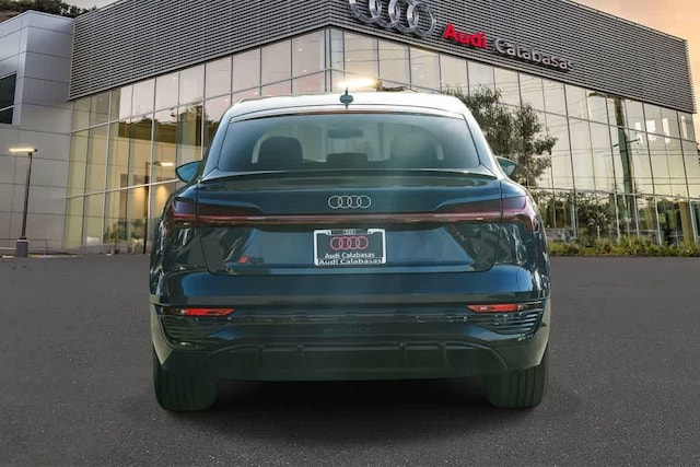 2024 Audi Q8 Sportback e-tron