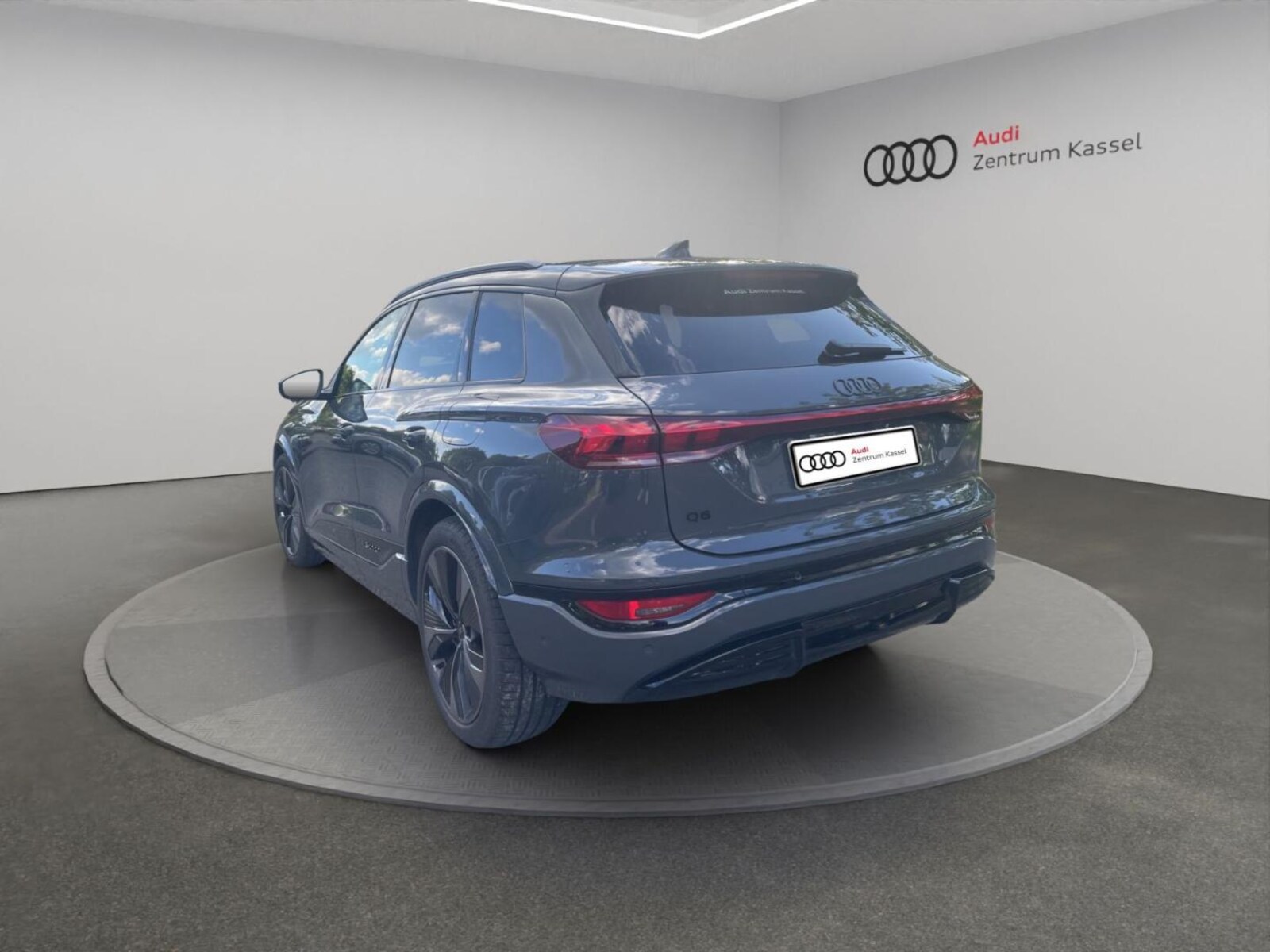 Audi Q6 e-tron – Bild 3