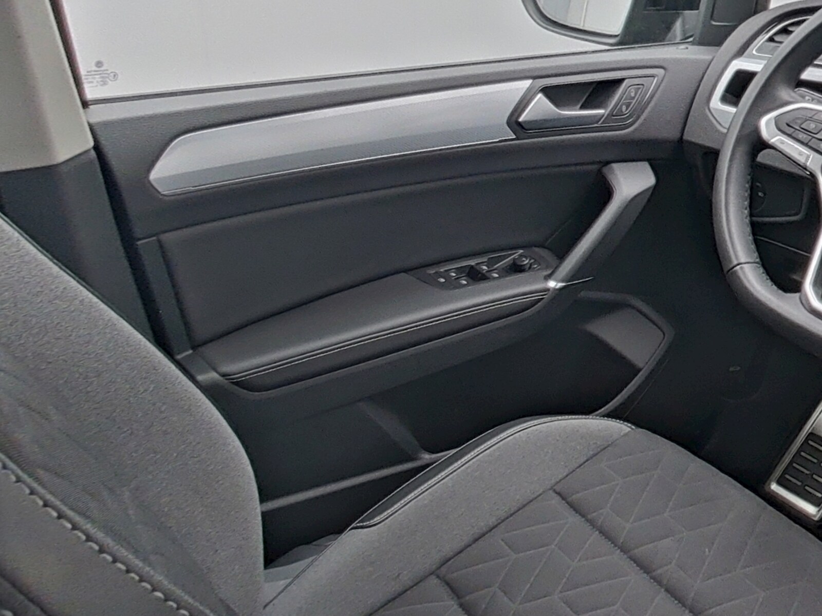 Volkswagen Touran – Bild 12