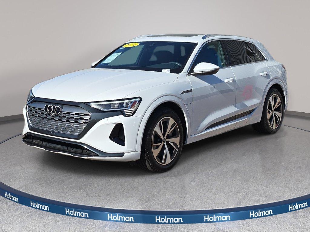 2024 Audi Q8 e-tron