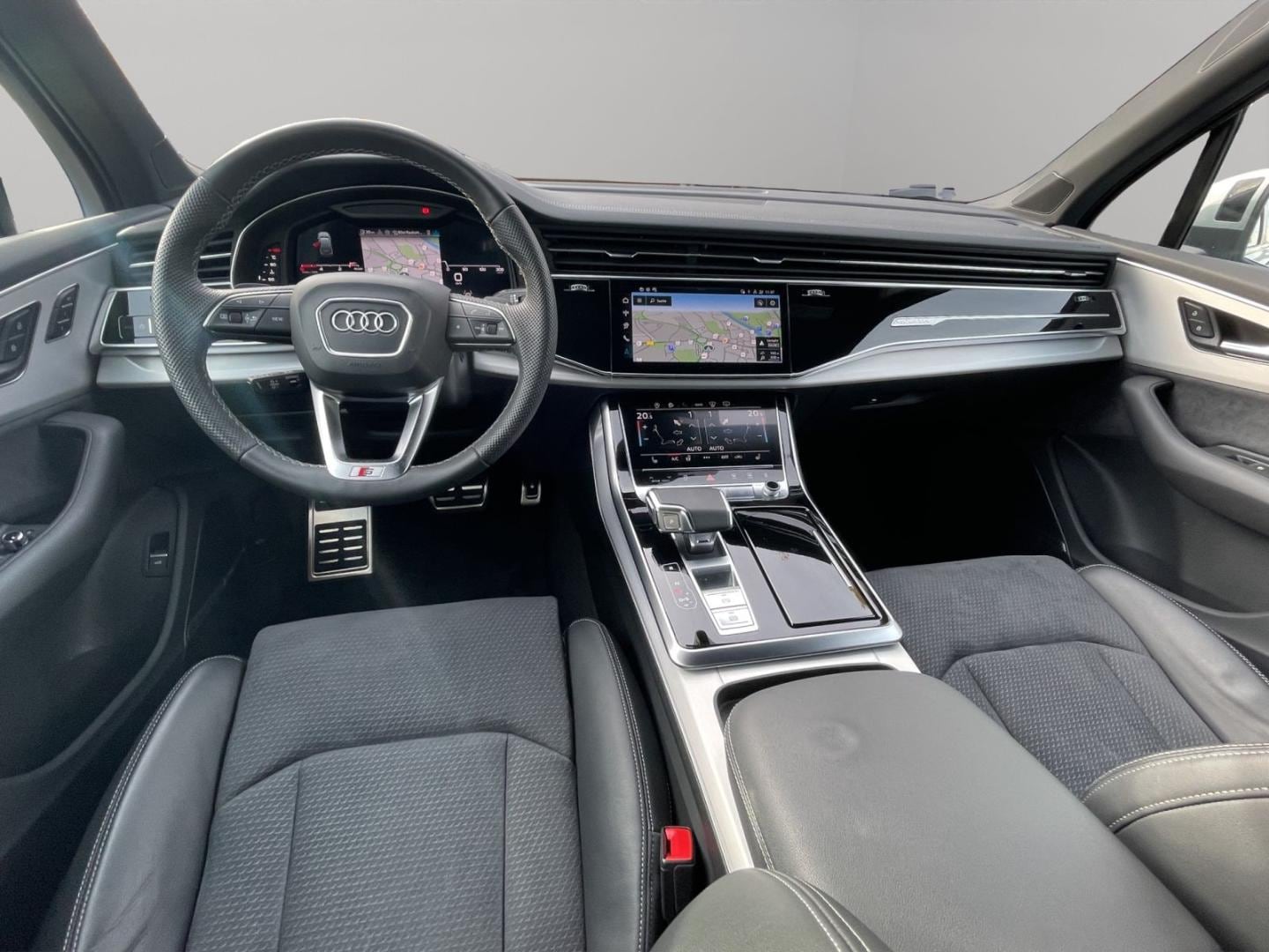 Bild über Audi Q7 SUV S line 50 TDI quattro tiptronic - für weitere Informationen kontaktieren Sie den Audi Partner