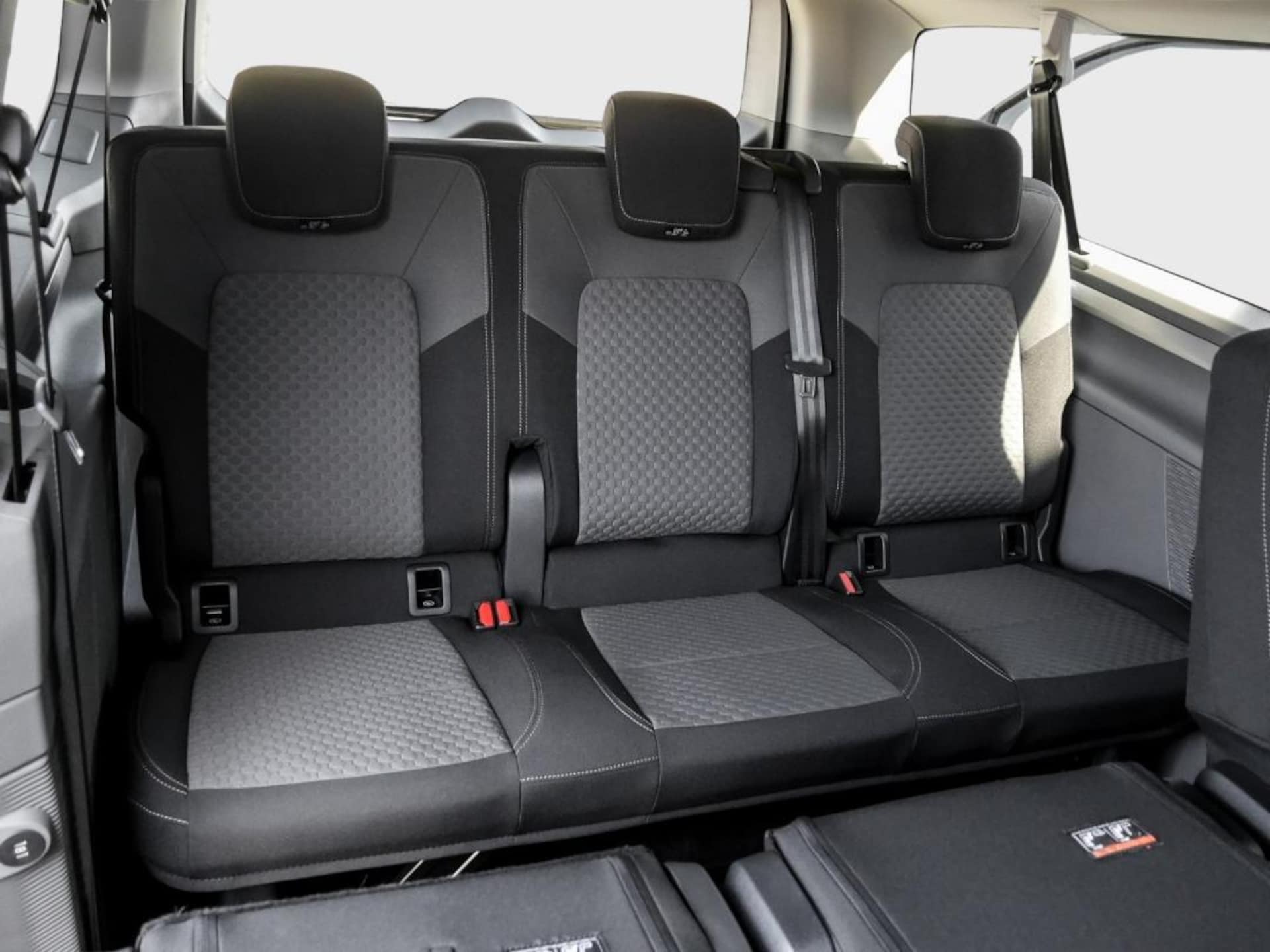 Volkswagen Caravelle langer Radstand Life