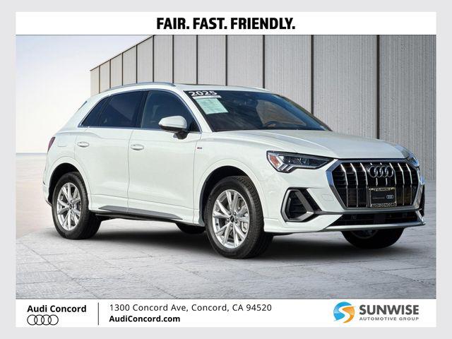 2025 Audi Q3 45 TFSI S Line Premium Plus quattro's photo