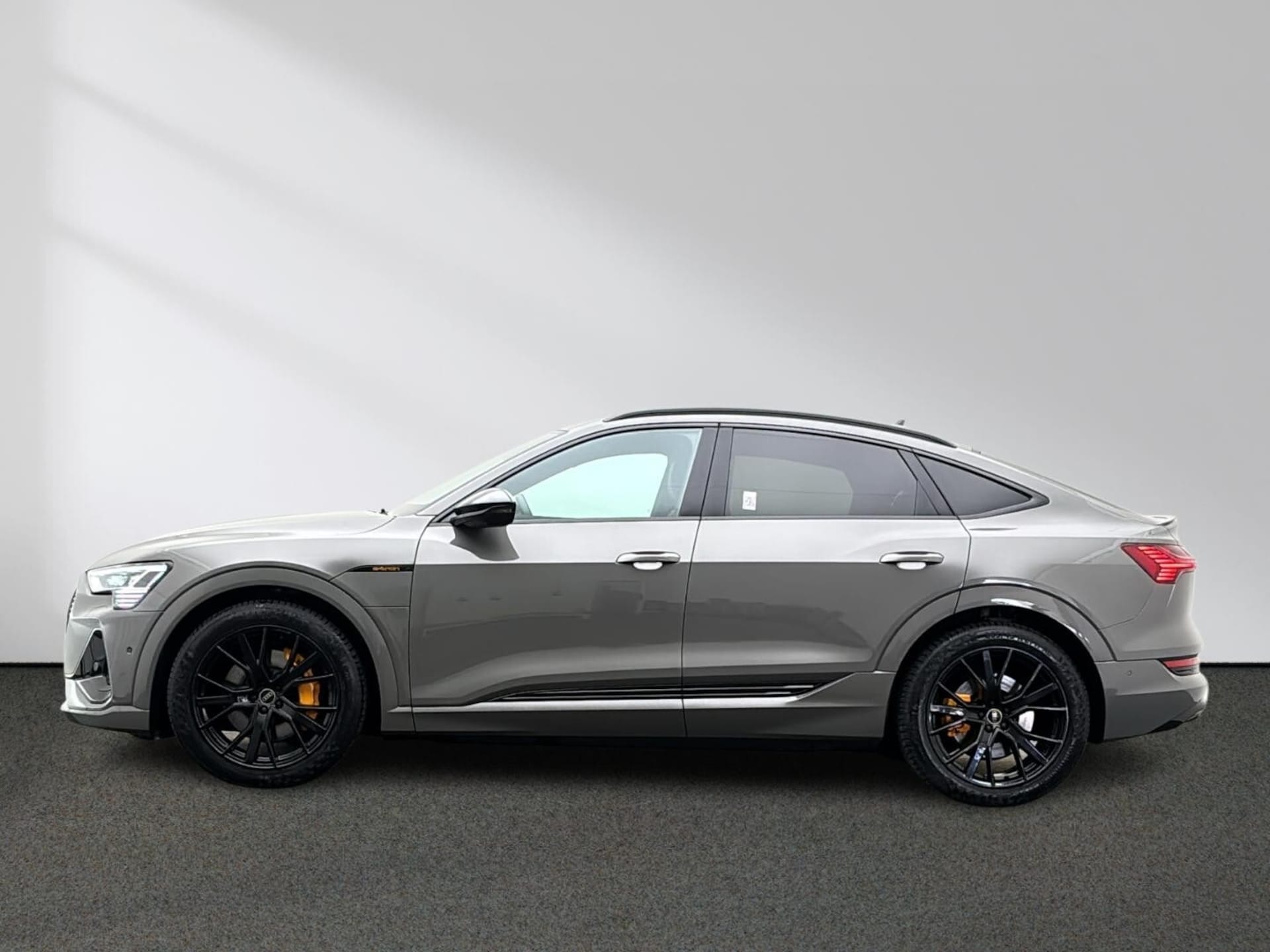 Audi e-tron Sportback S line