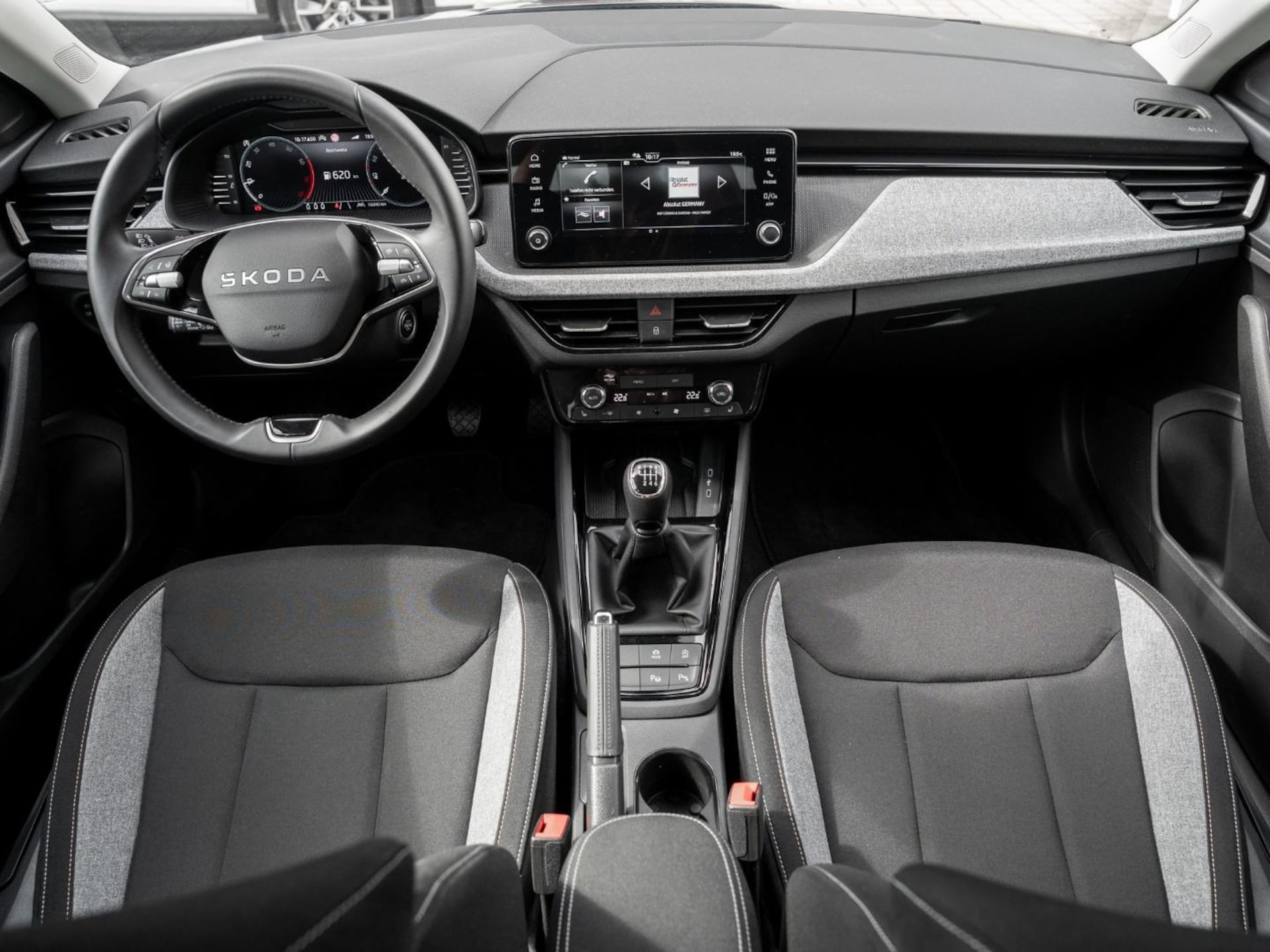 Skoda Scala Tour