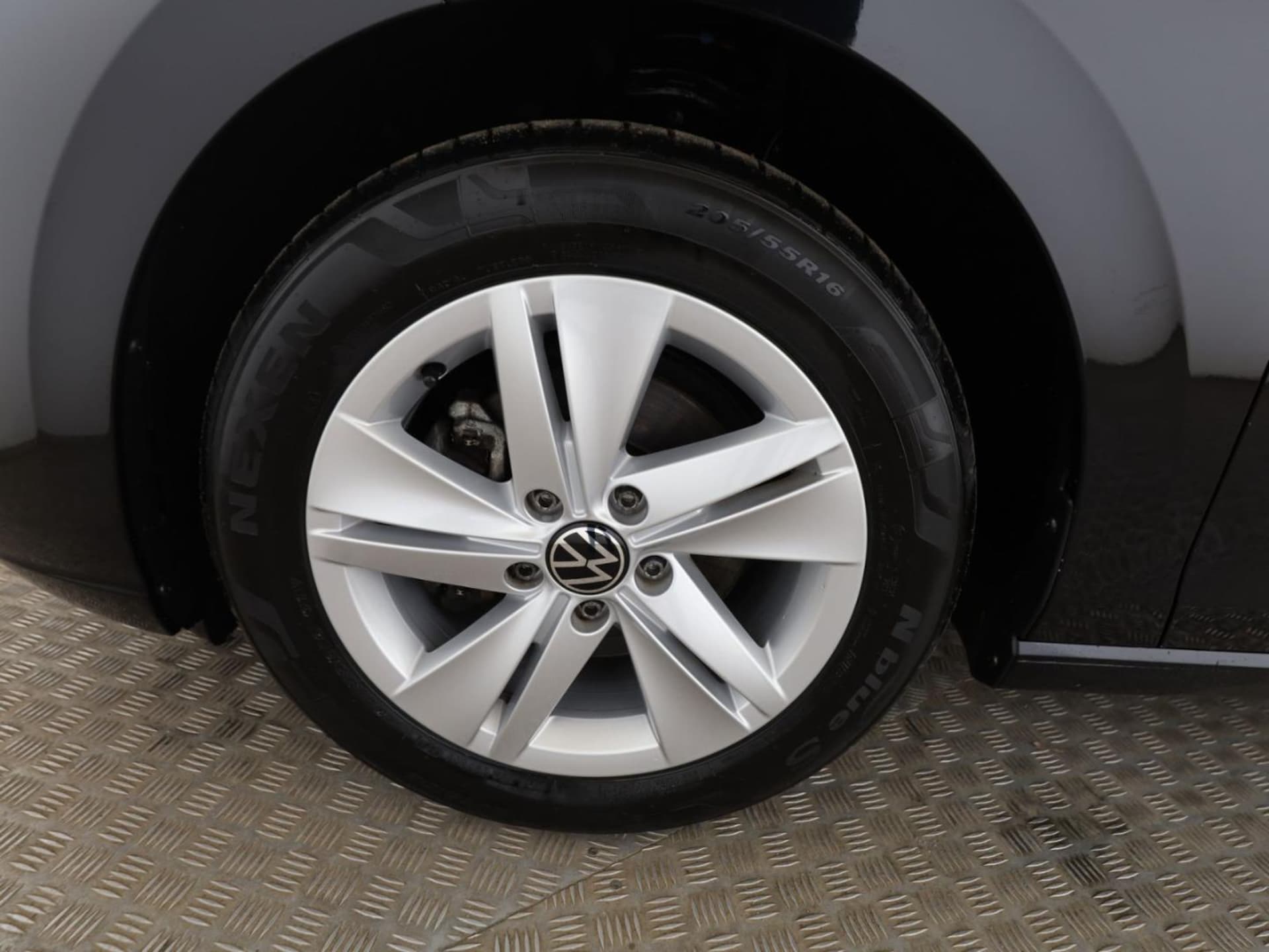 Volkswagen Golf Variant Life